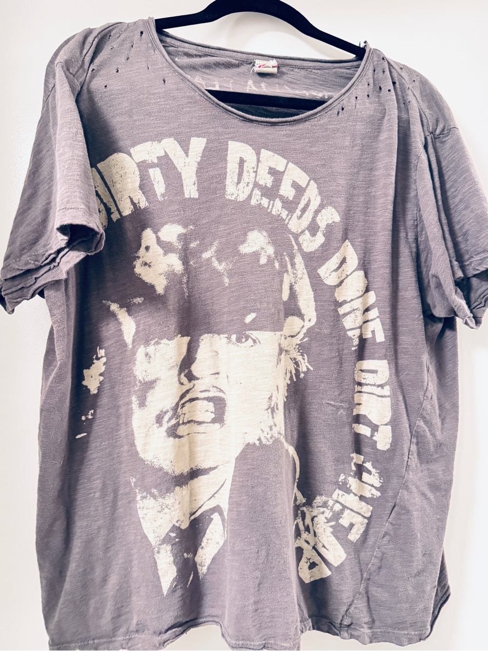 Magnolia Pearl Gray Graphic Short Sleeve Tee